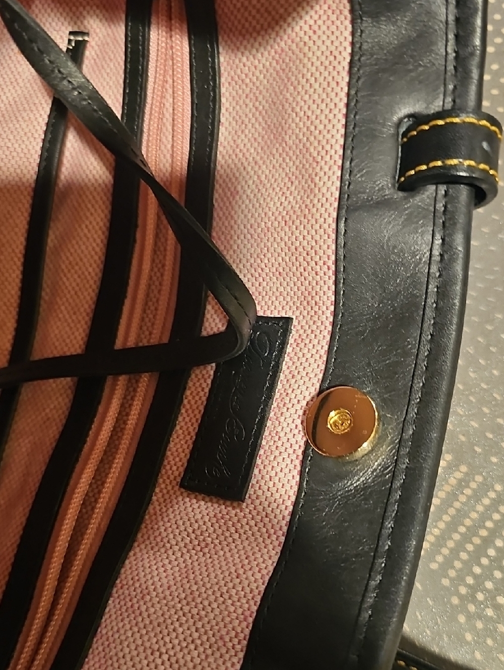 Dooney & Bourke Black Croc-Embossed Tote bag..very good condition - Picture 11 of 15